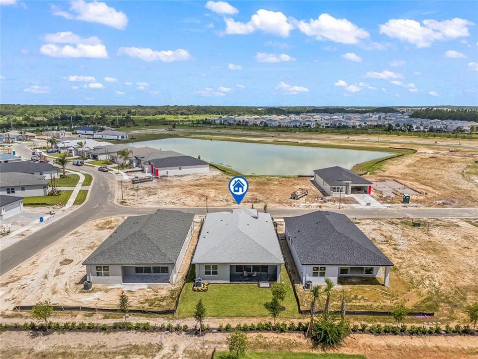 出租: $3,200 (3 贝兹, 3 浴室, 1954 平方英尺)