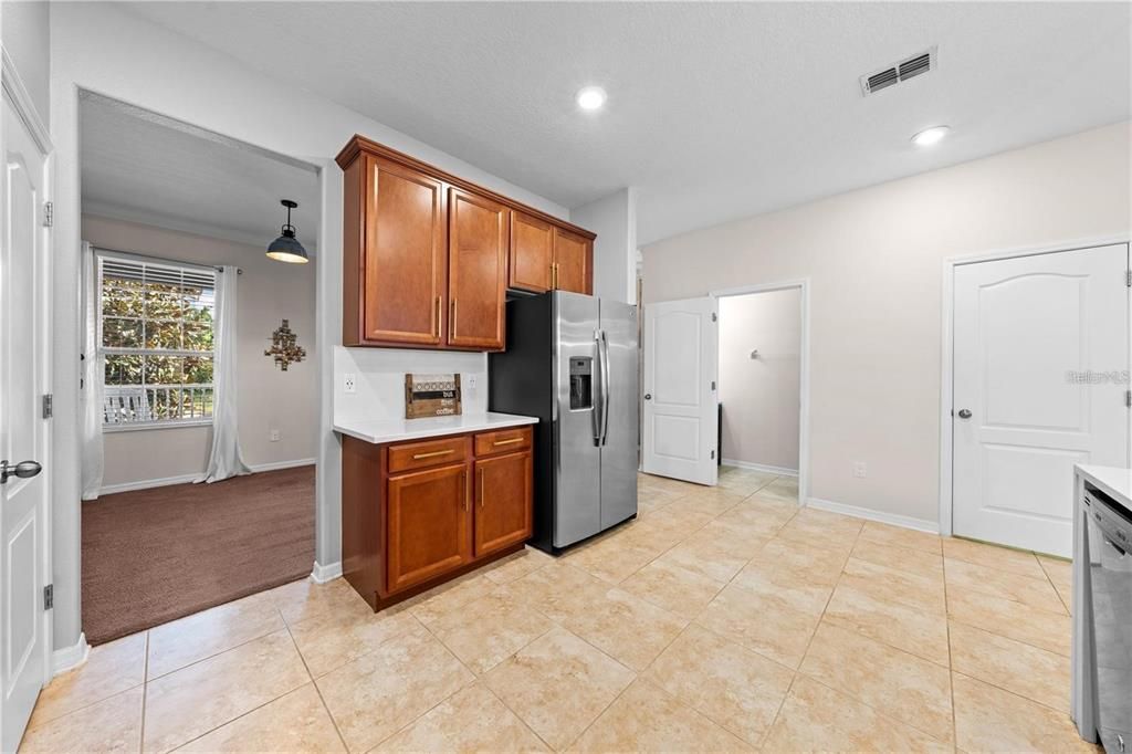 На продажу: $405,000 (3 спален, 2 ванн, 2225 Квадратных фут)