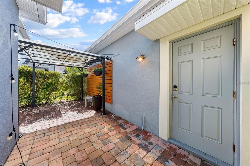 На продажу: $405,000 (3 спален, 2 ванн, 2225 Квадратных фут)