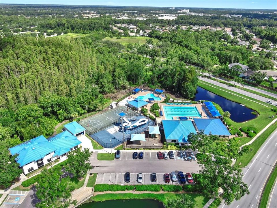 Activo con contrato: $375,000 (3 camas, 2 baños, 1401 Pies cuadrados)