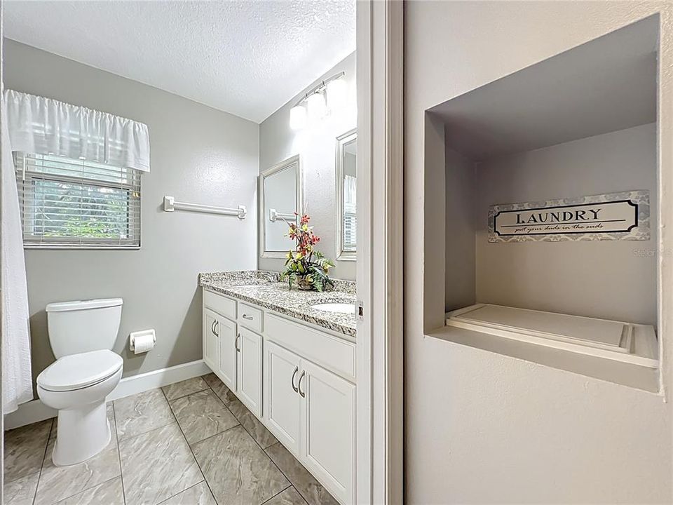 На продажу: $579,900 (4 спален, 2 ванн, 2178 Квадратных фут)