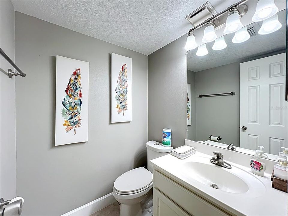 На продажу: $579,900 (4 спален, 2 ванн, 2178 Квадратных фут)