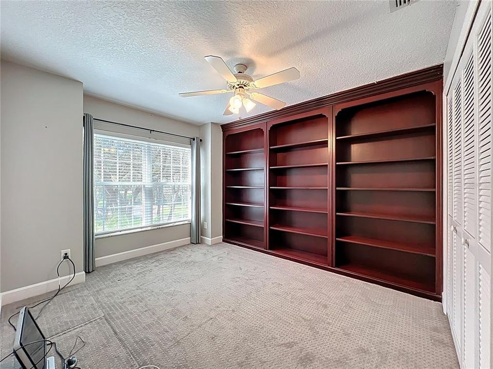 На продажу: $579,900 (4 спален, 2 ванн, 2178 Квадратных фут)