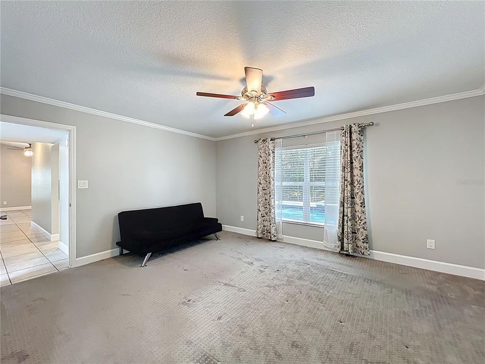 На продажу: $579,900 (4 спален, 2 ванн, 2178 Квадратных фут)