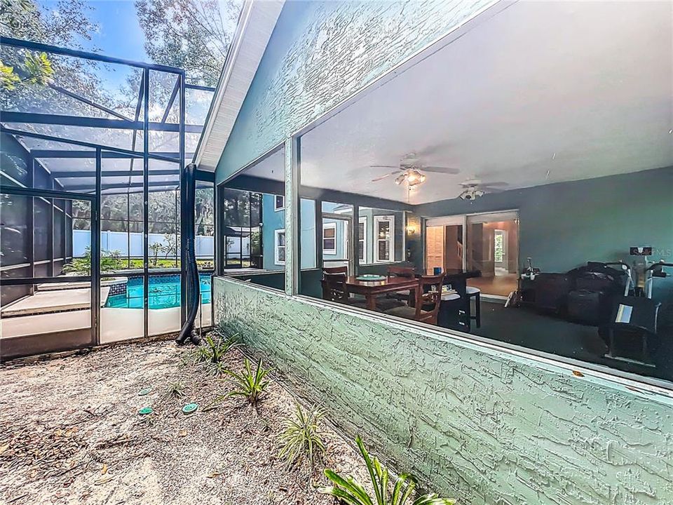 На продажу: $579,900 (4 спален, 2 ванн, 2178 Квадратных фут)