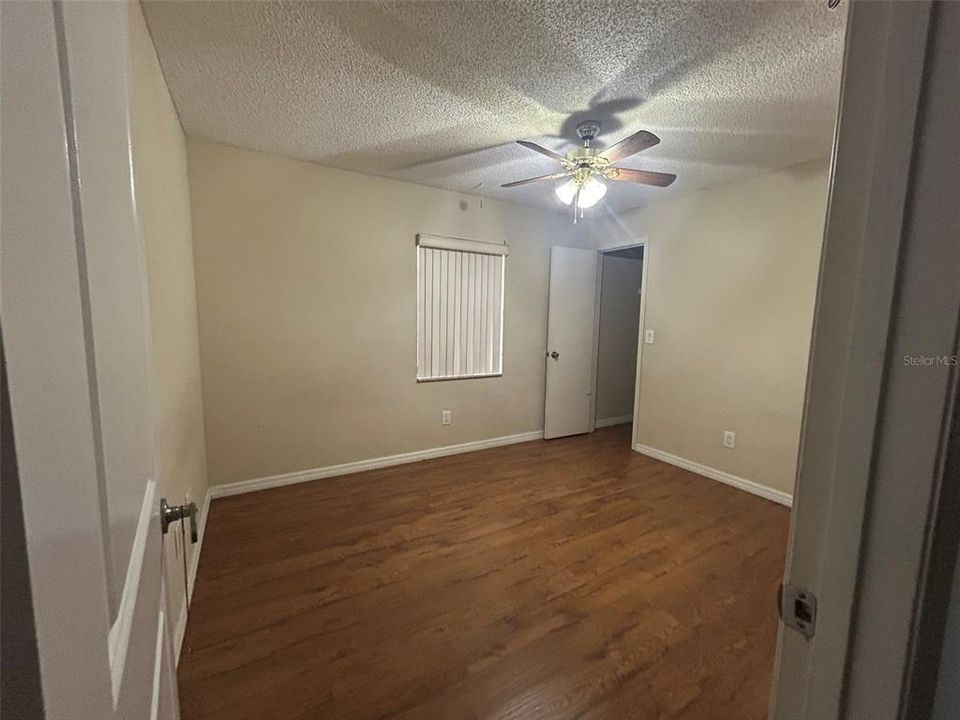 Active With Contract: $180,000 (3 beds, 2 baths, 1325 Square Feet)