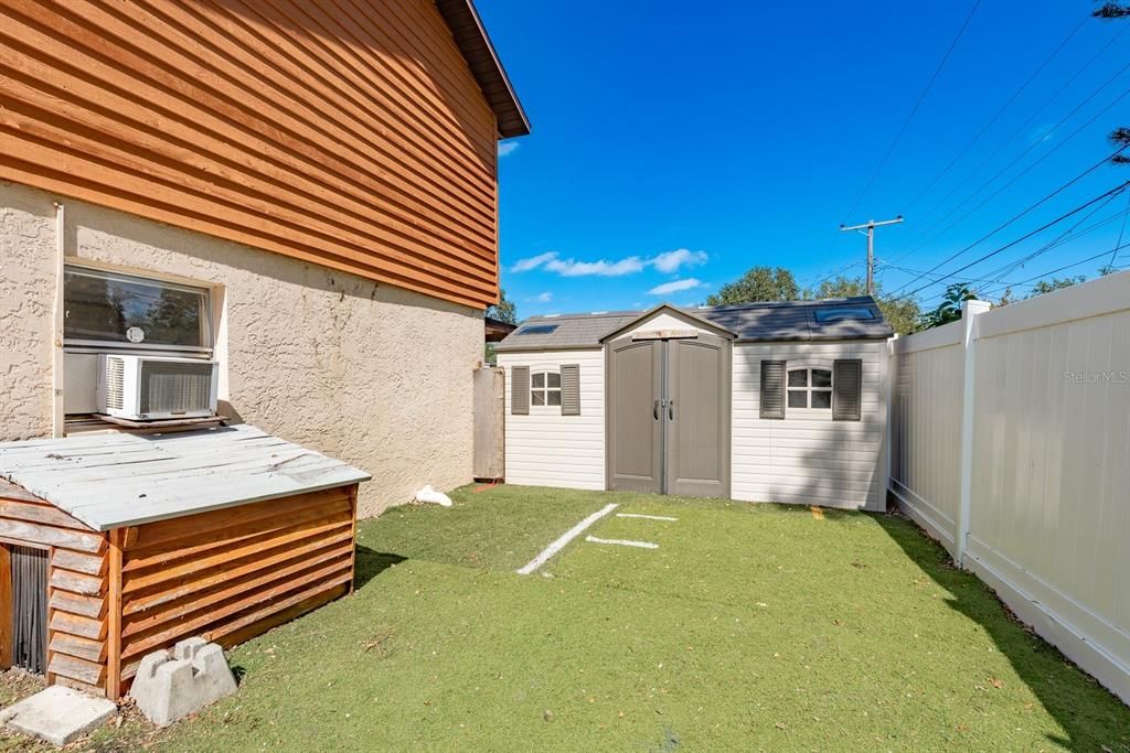 Activo con contrato: $535,000 (4 camas, 3 baños, 2312 Pies cuadrados)