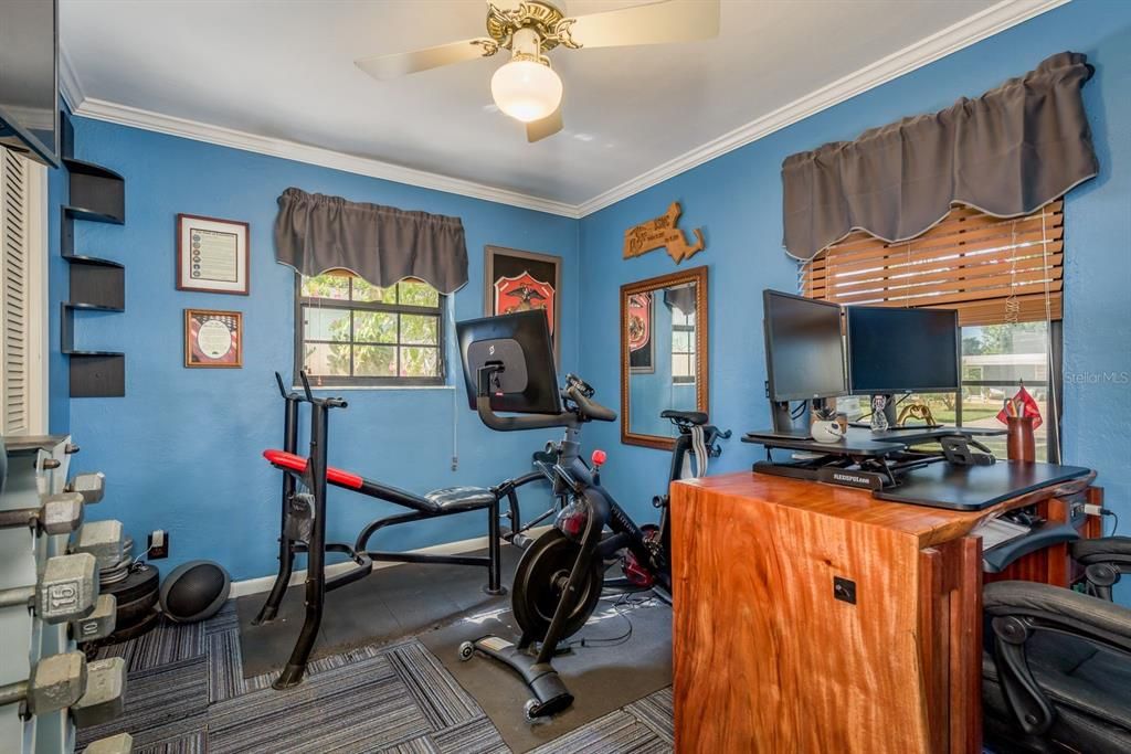 Activo con contrato: $535,000 (4 camas, 3 baños, 2312 Pies cuadrados)