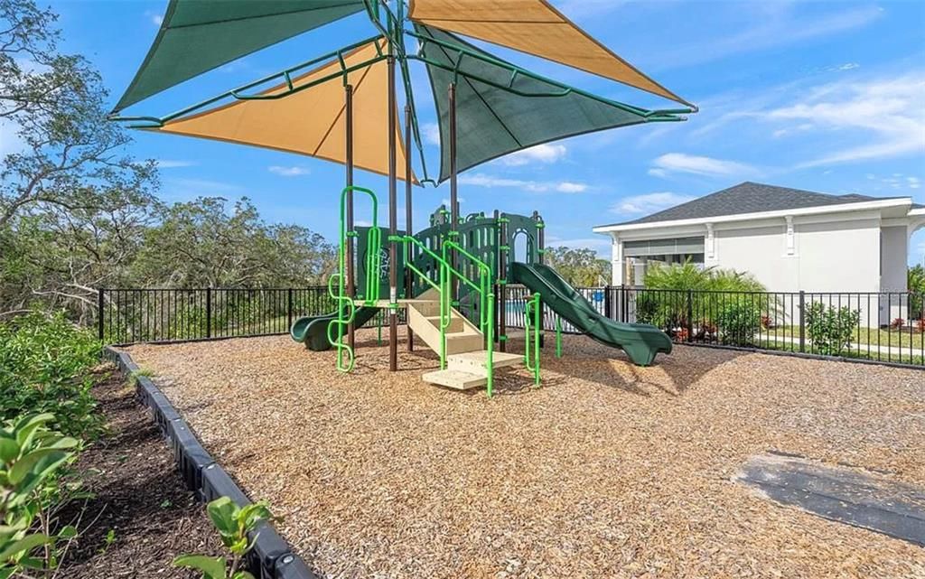 出租: $2,295 (3 贝兹, 2 浴室, 1347 平方英尺)