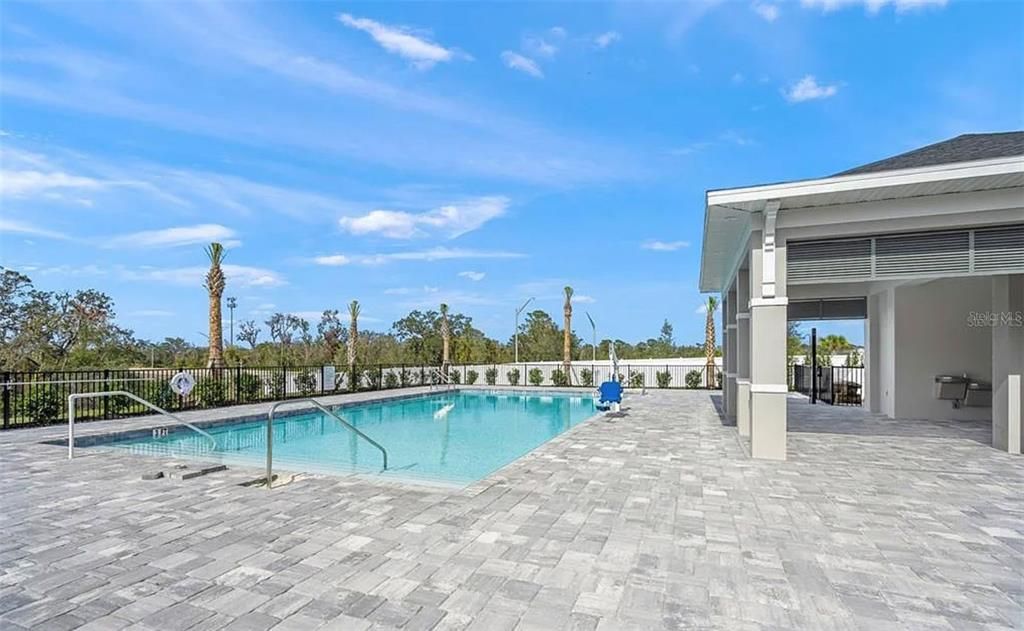 出租: $2,295 (3 贝兹, 2 浴室, 1347 平方英尺)