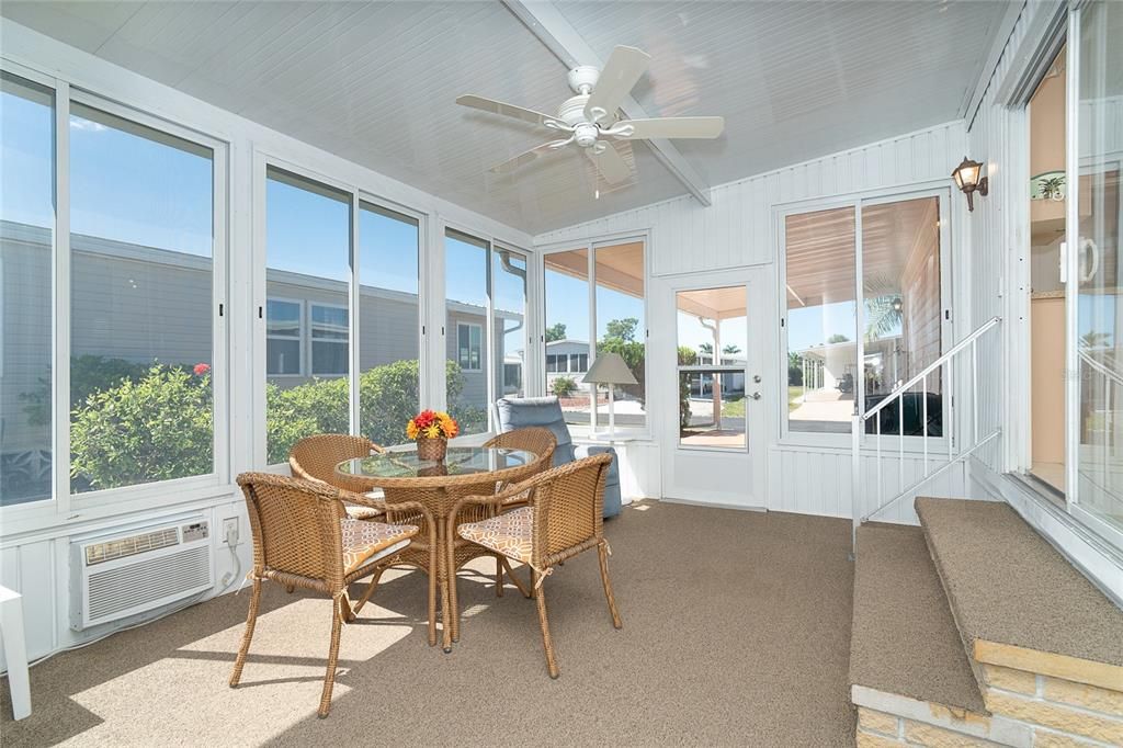 Active With Contract: $184,000 (2 beds, 2 baths, 1448 Square Feet)