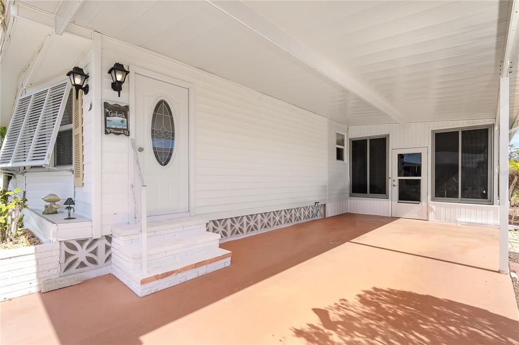 Active With Contract: $184,000 (2 beds, 2 baths, 1448 Square Feet)