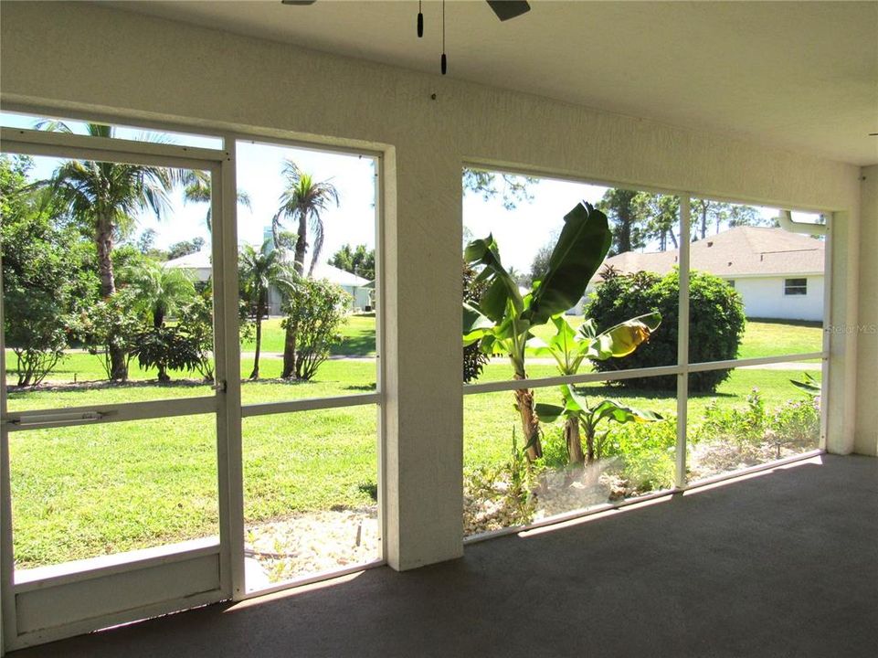 Activo con contrato: $374,900 (3 camas, 2 baños, 1941 Pies cuadrados)