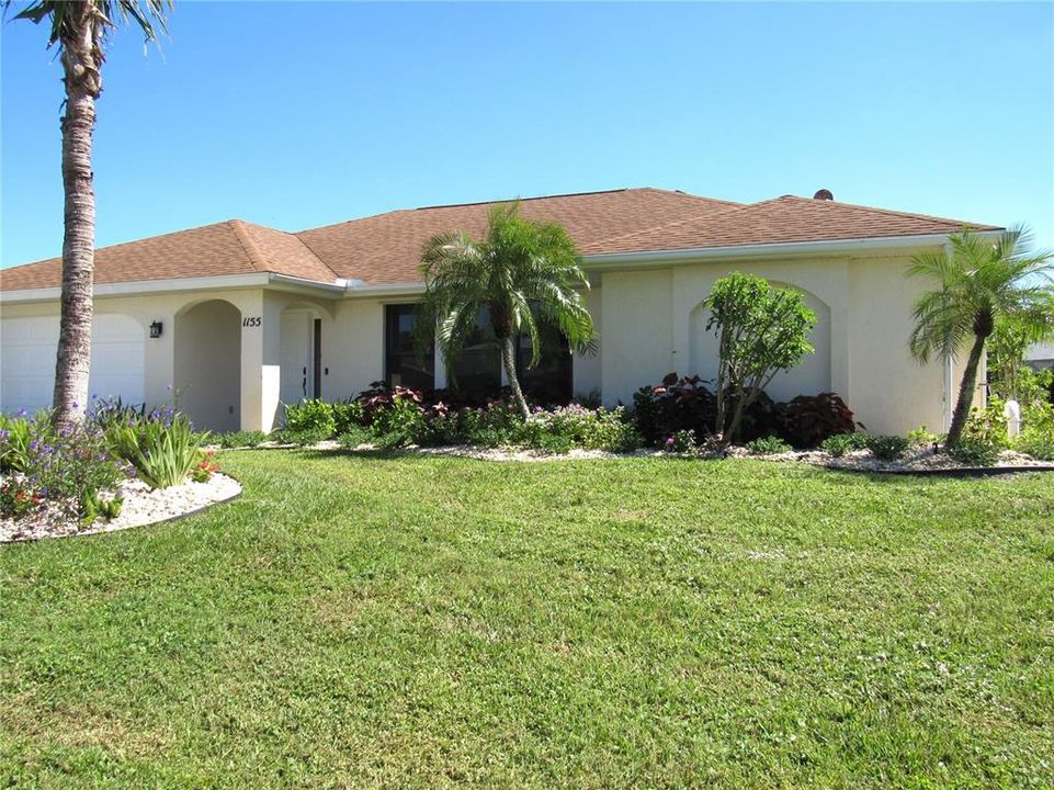 Activo con contrato: $374,900 (3 camas, 2 baños, 1941 Pies cuadrados)