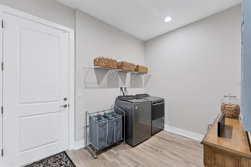 На продажу: $1,425,000 (3 спален, 4 ванн, 3765 Квадратных фут)