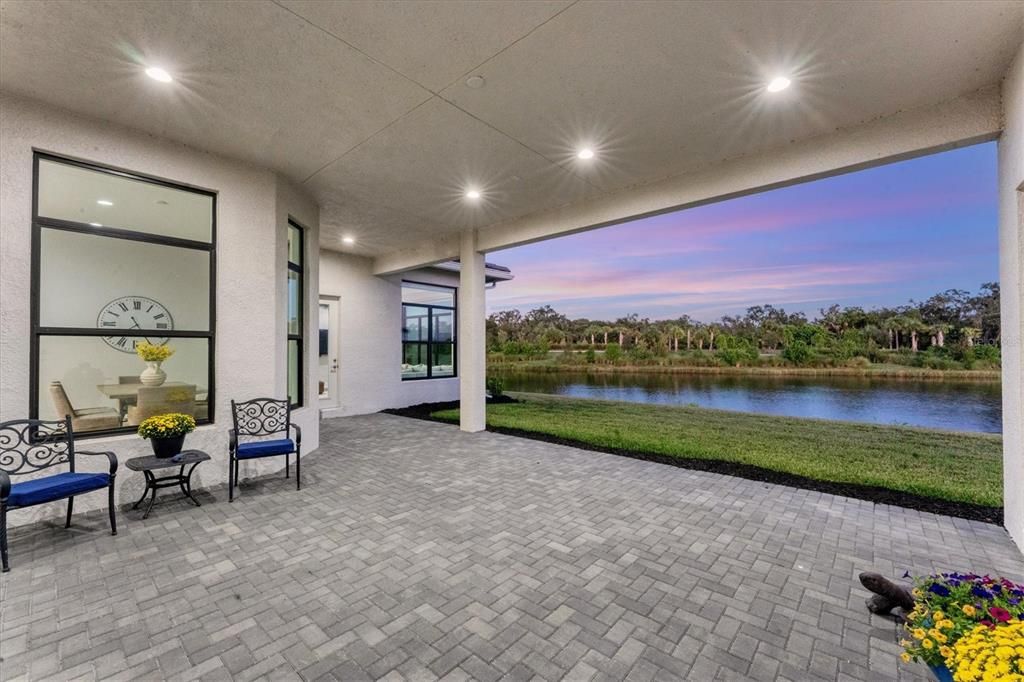 На продажу: $1,425,000 (3 спален, 4 ванн, 3765 Квадратных фут)