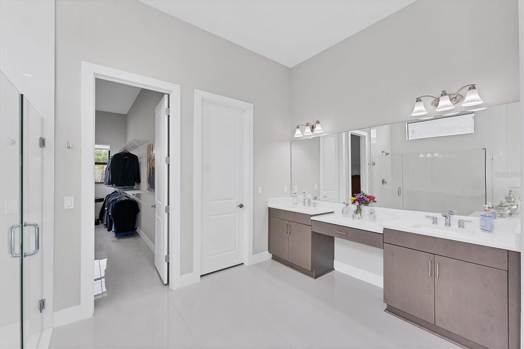 На продажу: $1,425,000 (3 спален, 4 ванн, 3765 Квадратных фут)