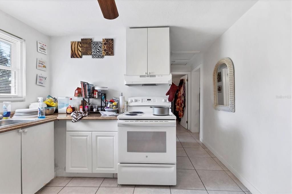 For Sale: $395,000 (3 beds, 0 baths, 1449 Square Feet)