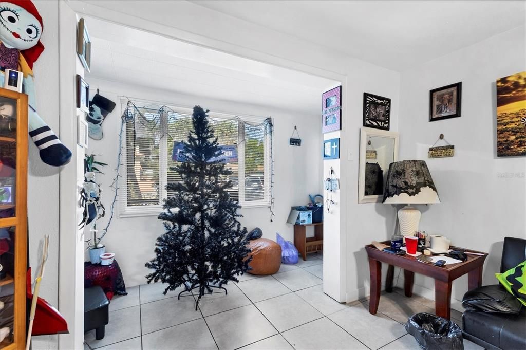 For Sale: $395,000 (3 beds, 0 baths, 1449 Square Feet)