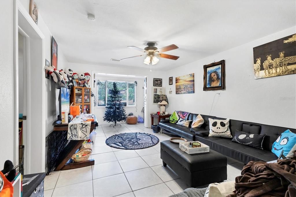 For Sale: $395,000 (3 beds, 0 baths, 1449 Square Feet)