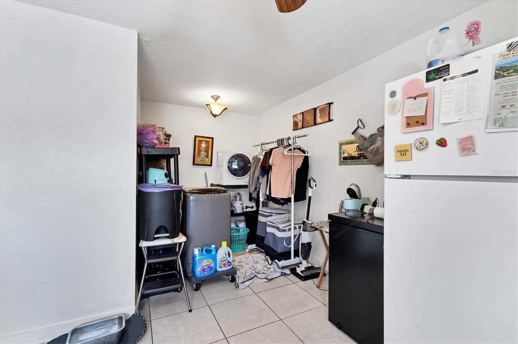 For Sale: $395,000 (3 beds, 0 baths, 1449 Square Feet)