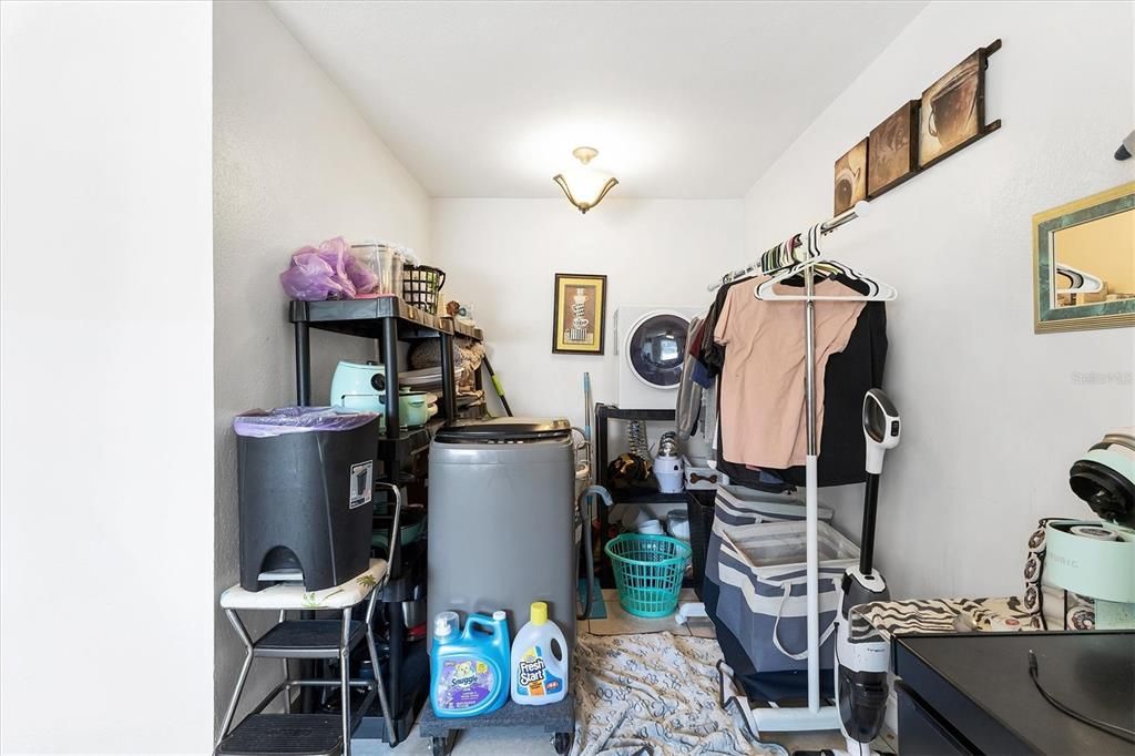 For Sale: $395,000 (3 beds, 0 baths, 1449 Square Feet)