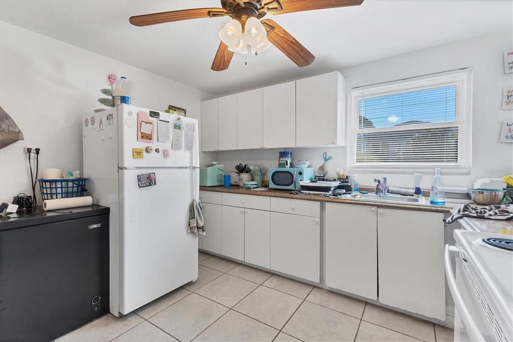 For Sale: $395,000 (3 beds, 0 baths, 1449 Square Feet)