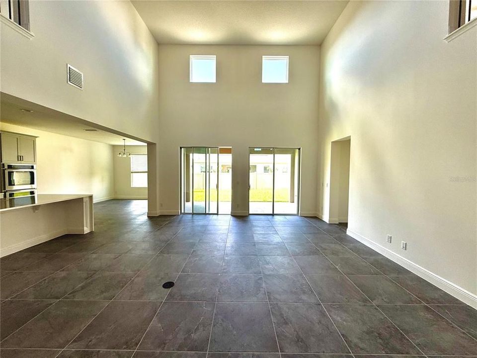 For Sale: $859,000 (5 beds, 3 baths, 3888 Square Feet)