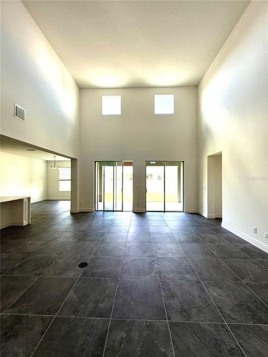 For Sale: $859,000 (5 beds, 3 baths, 3888 Square Feet)