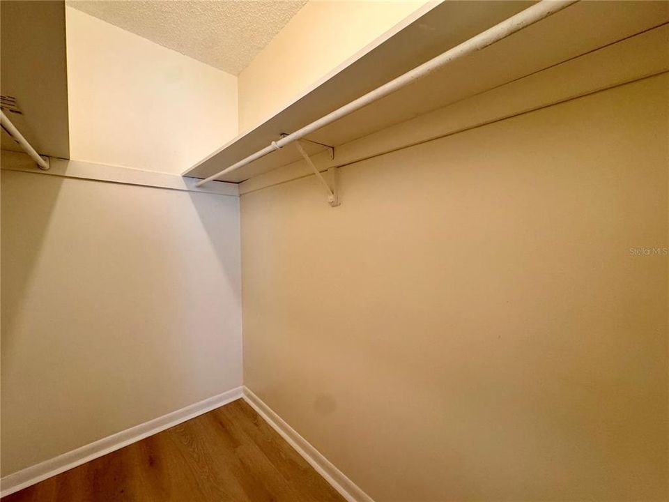 En Renta: $2,350 (3 camas, 2 baños, 1334 Pies cuadrados)