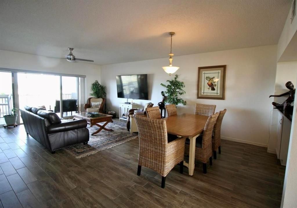 В аренду: $2,950 (3 спален, 2 ванн, 1575 Квадратных фут)