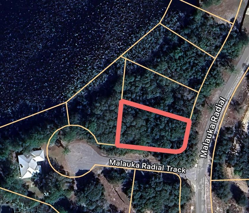 待售: $19,900 (0.31 acres)