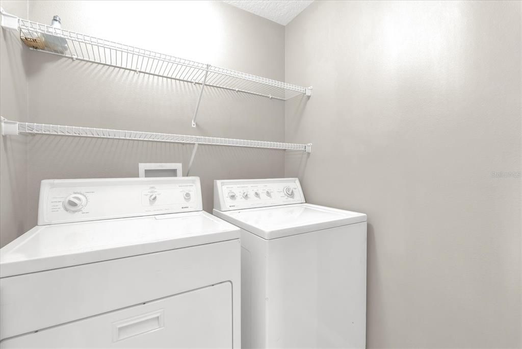 Active With Contract: $399,999 (3 beds, 2 baths, 1627 Square Feet)