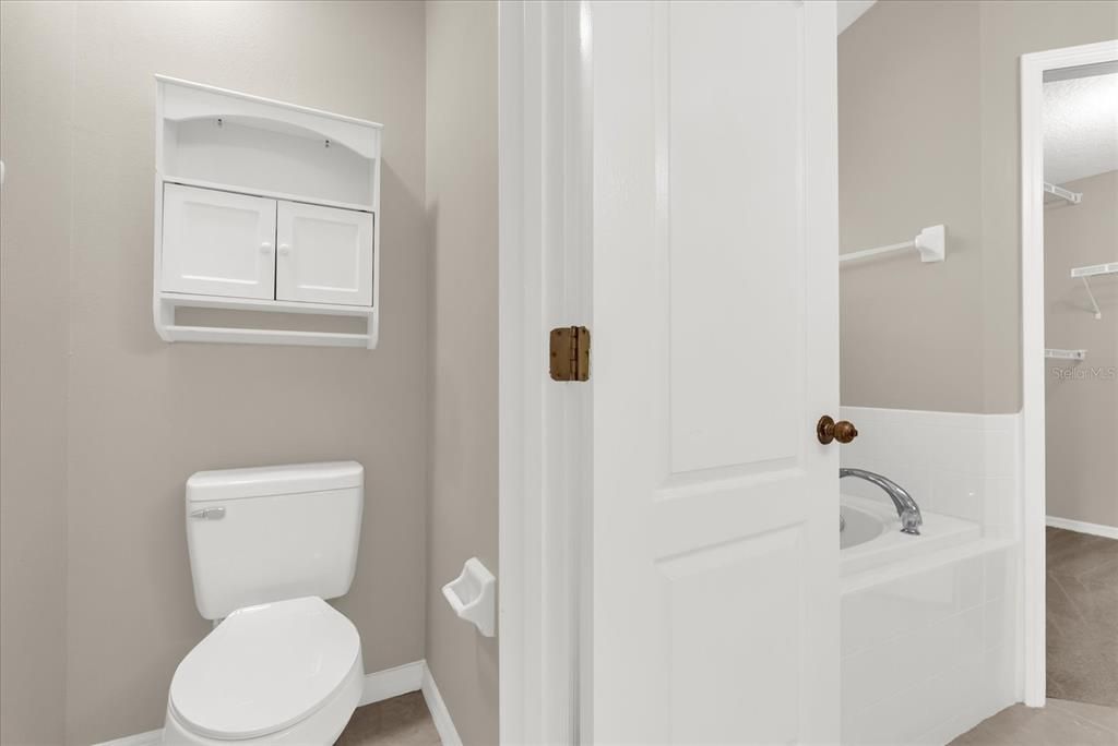 Active With Contract: $399,999 (3 beds, 2 baths, 1627 Square Feet)