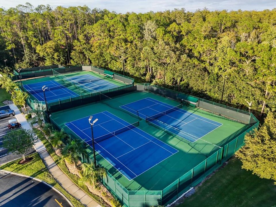 Active With Contract: $399,999 (3 beds, 2 baths, 1627 Square Feet)