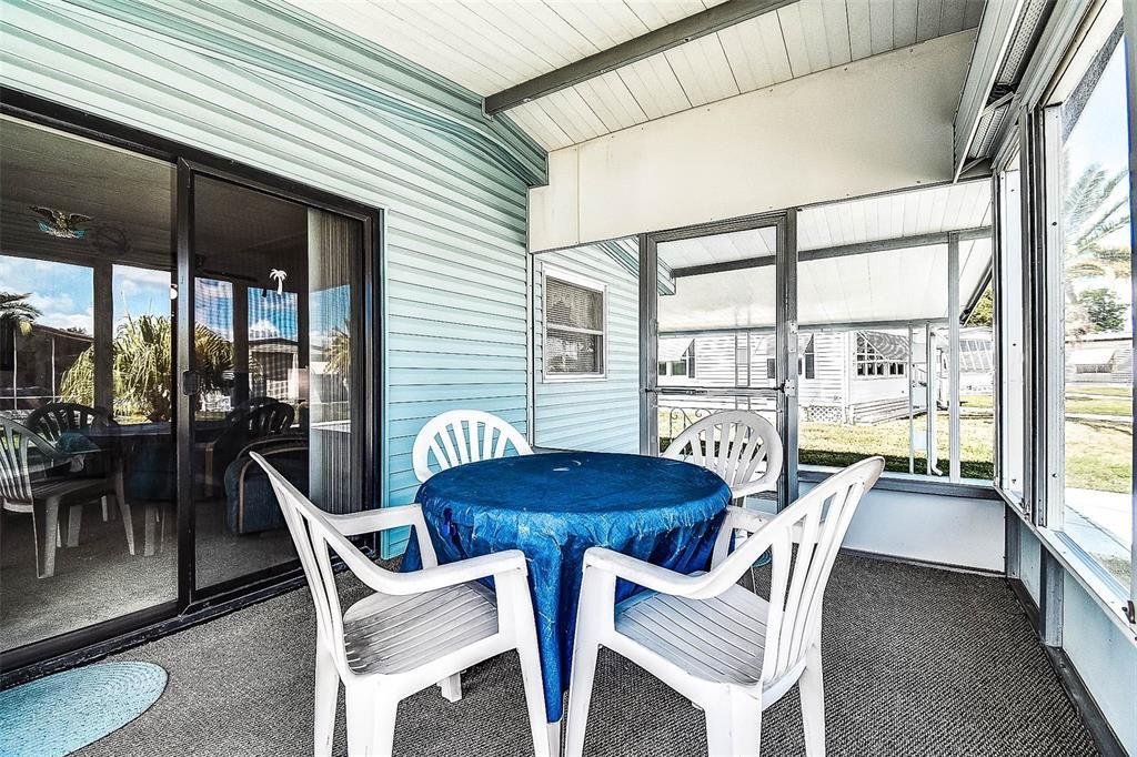 合同活跃: $109,000 (2 贝兹, 1 浴室, 768 平方英尺)