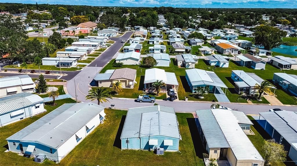 合同活跃: $109,000 (2 贝兹, 1 浴室, 768 平方英尺)