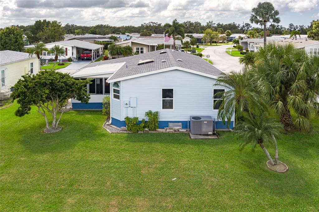 For Sale: $239,500 (2 beds, 2 baths, 1295 Square Feet)