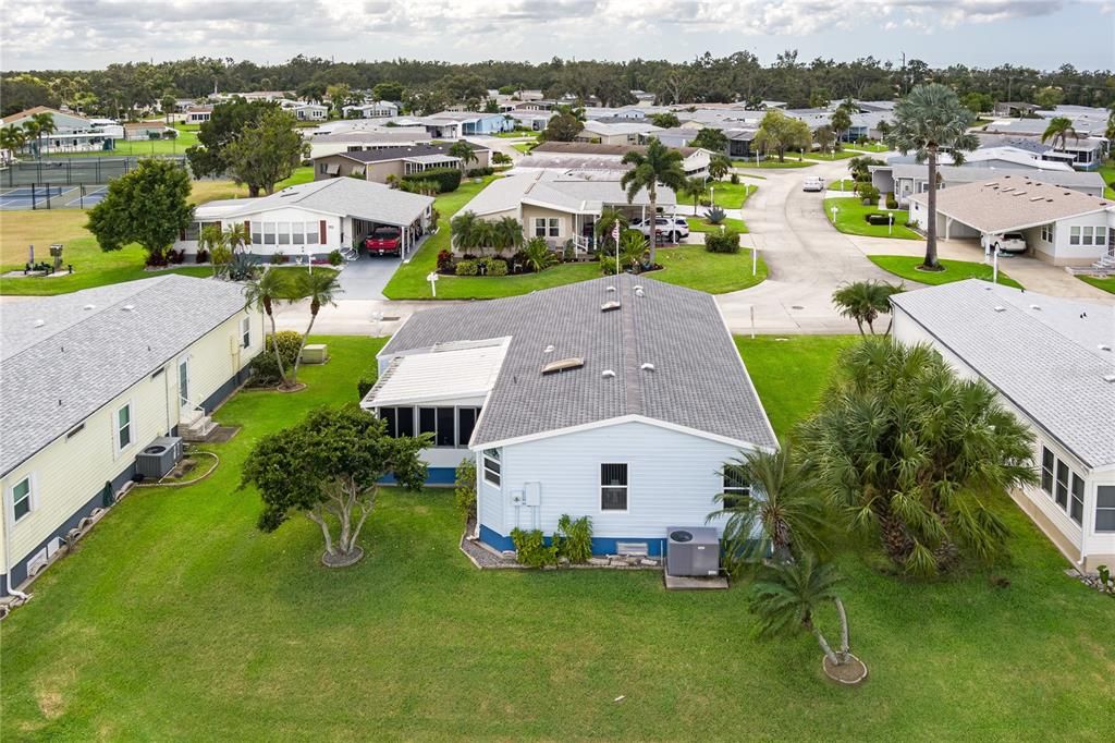 For Sale: $239,500 (2 beds, 2 baths, 1295 Square Feet)