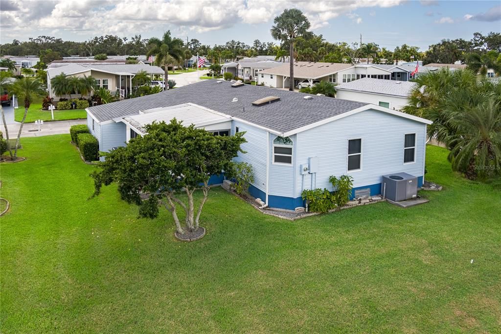 For Sale: $239,500 (2 beds, 2 baths, 1295 Square Feet)