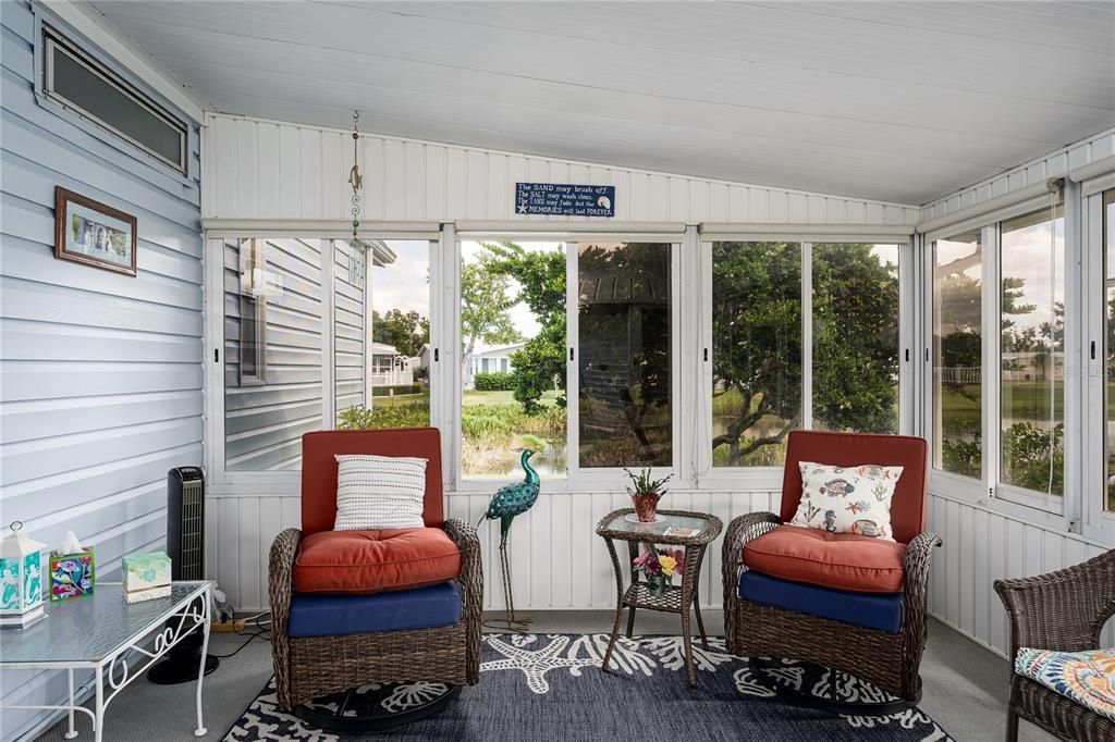 For Sale: $239,500 (2 beds, 2 baths, 1295 Square Feet)