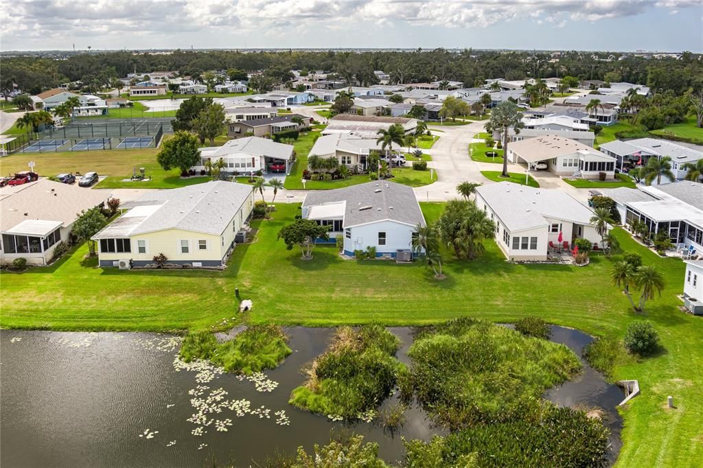 For Sale: $239,500 (2 beds, 2 baths, 1295 Square Feet)