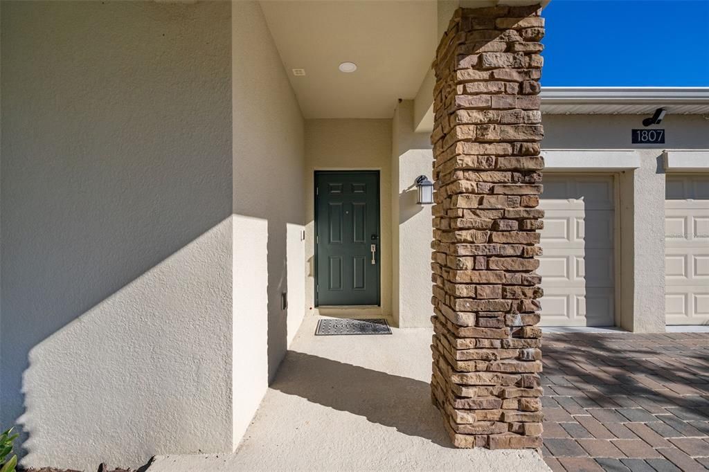 For Sale: $435,000 (4 beds, 3 baths, 2151 Square Feet)