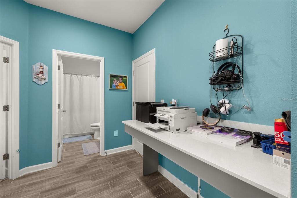 For Sale: $435,000 (4 beds, 3 baths, 2151 Square Feet)