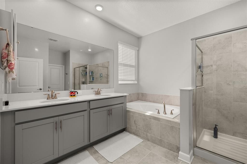 For Sale: $435,000 (4 beds, 3 baths, 2151 Square Feet)