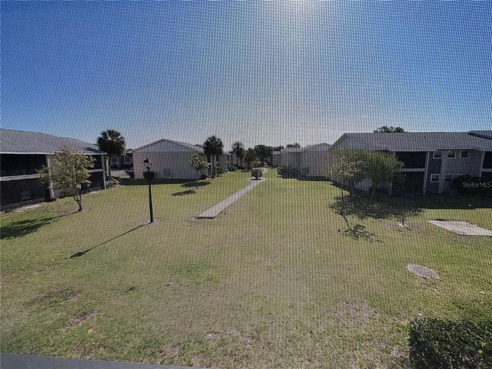 For Rent: $1,750 (3 beds, 2 baths, 893 Square Feet)