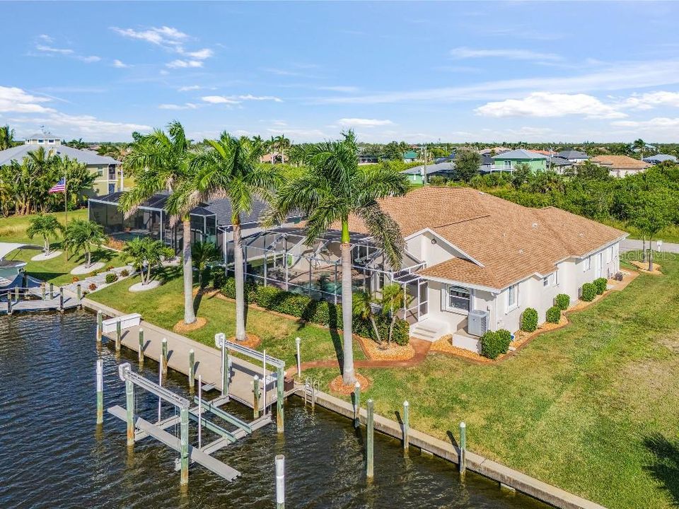 На продажу: $799,999 (3 спален, 2 ванн, 2527 Квадратных фут)