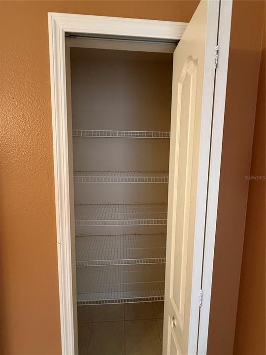 For Rent: $2,550 (3 beds, 2 baths, 1857 Square Feet)