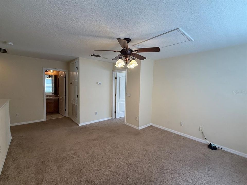 For Rent: $2,550 (3 beds, 2 baths, 1857 Square Feet)