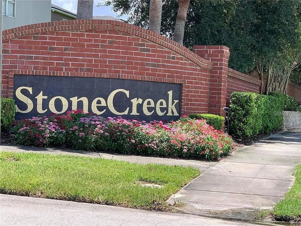 For Rent: $2,550 (3 beds, 2 baths, 1857 Square Feet)